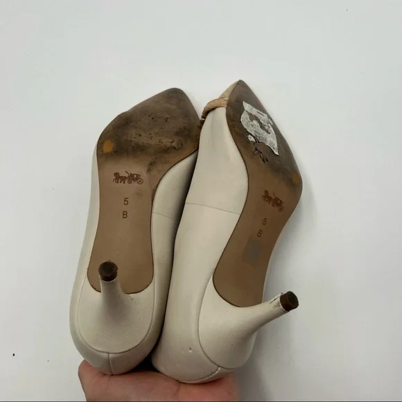 Coach Lauri White/Beechwood Kitten Horsebit Heels - Picture 6 of 7